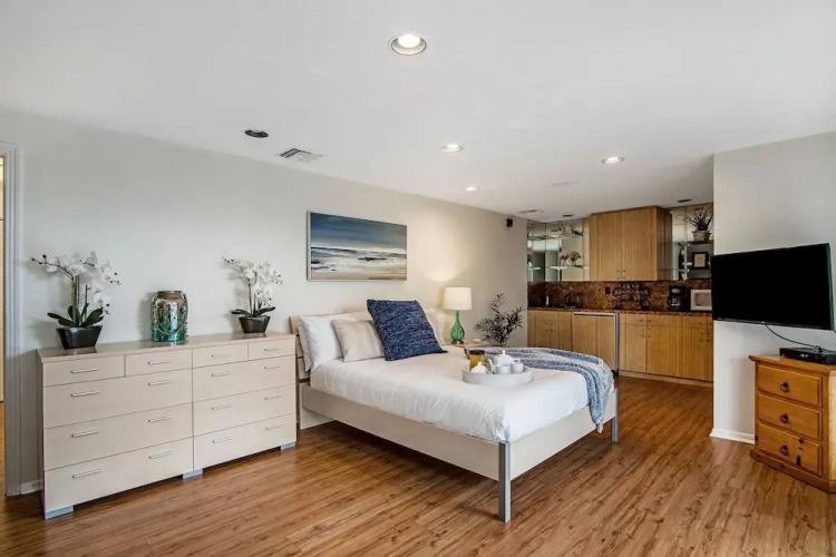 Playa Villa MansionOver view