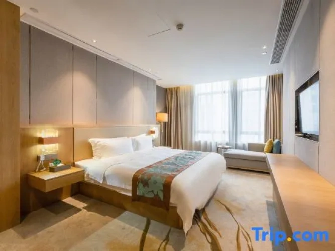 Deluxe Double Suite