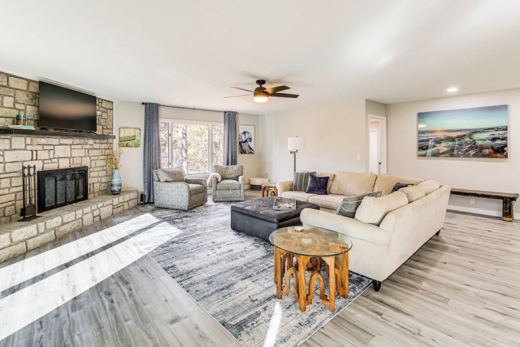 3 Bedrooms Cottage