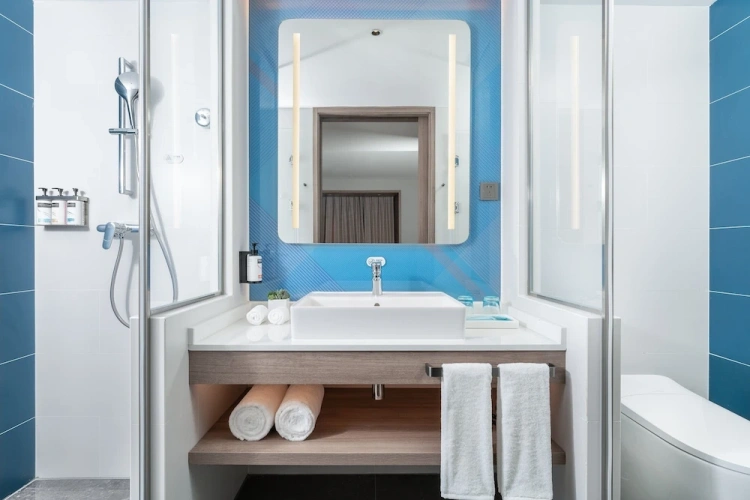 1 Bedroom Suite