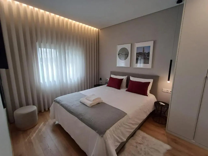 OPORTO House AL