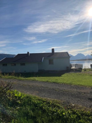 3 Bedrooms Cottage