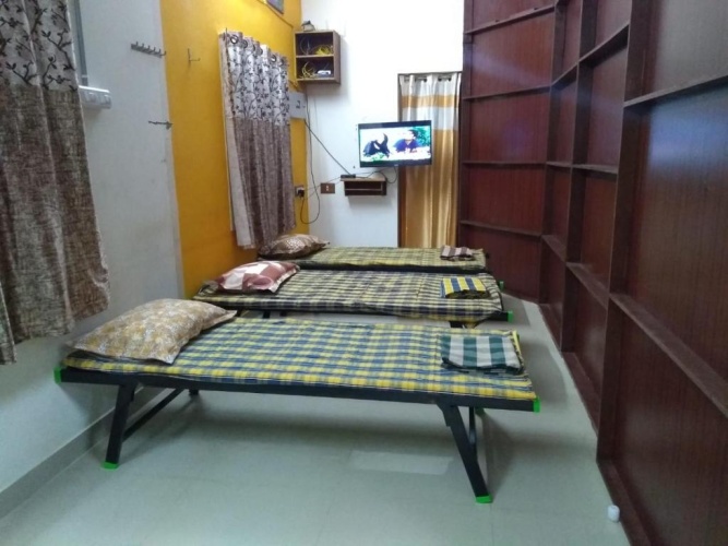 Bed in Dorm
