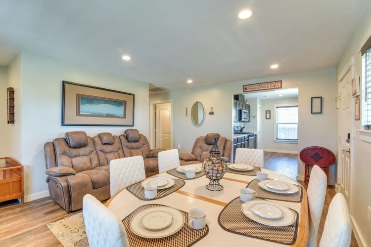 3 Bedrooms Cottage