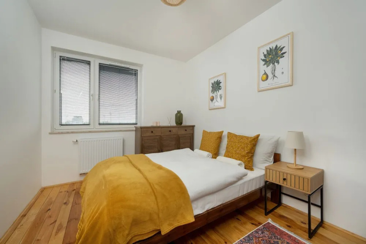 Miedziana Apartment Wrocław by Renters