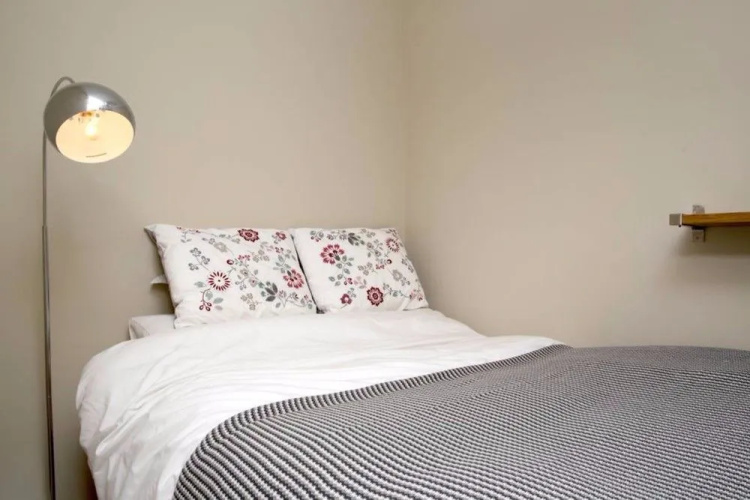 Central New Town Flat