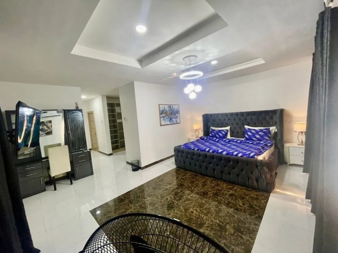 Luxury 3bedroom duplex