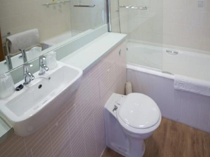 Standard Double room with lake view