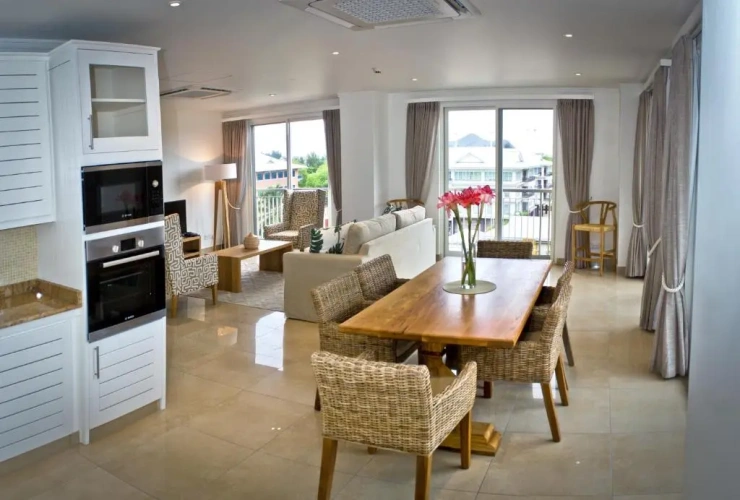 2 Bedrooms Deluxe Apartment