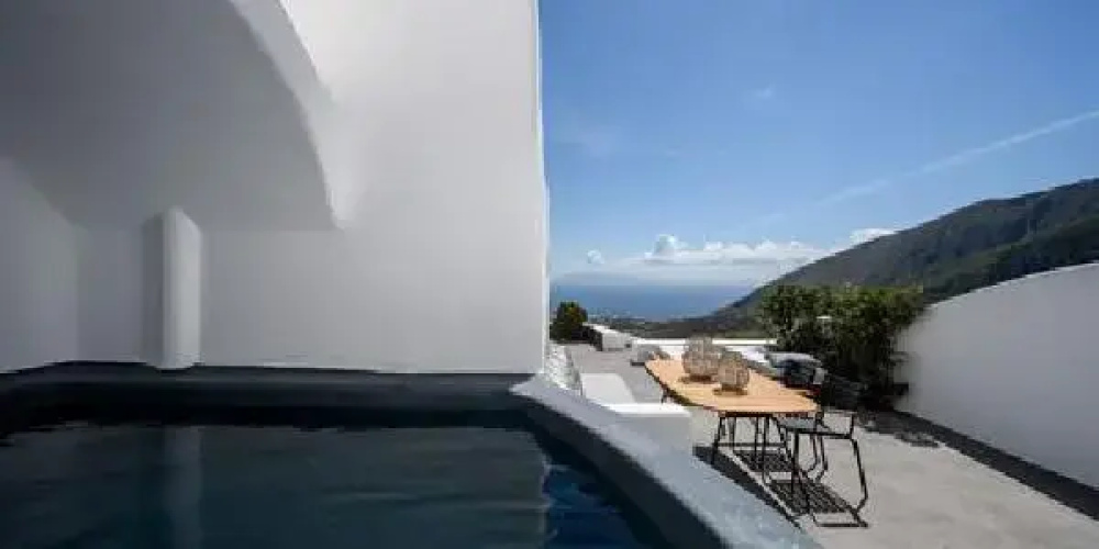 Villas by Senses collection