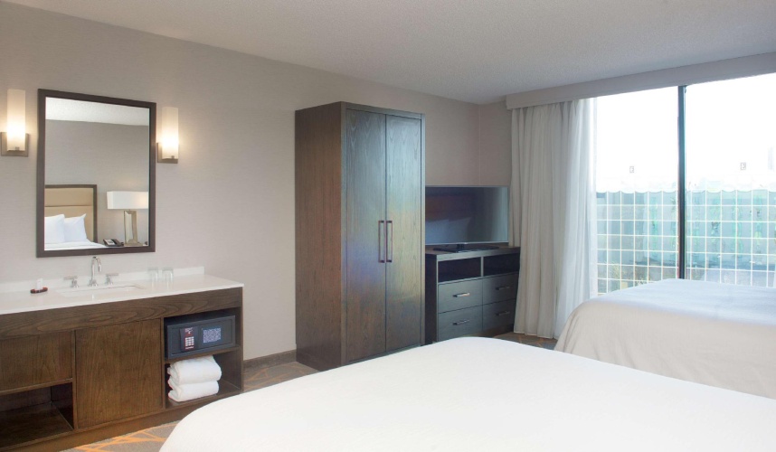 1 Bedroom Quadruple Suite