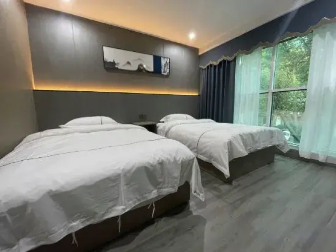 Jiashan guyi hotel