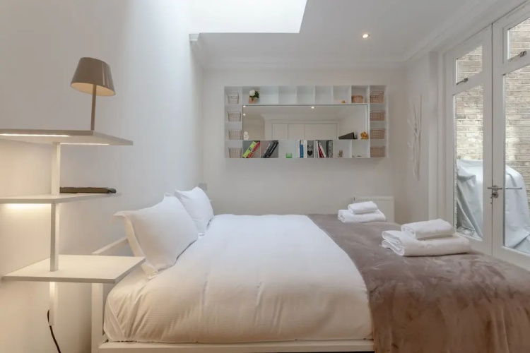Modern 1 Bedroom Flat in Highbury
