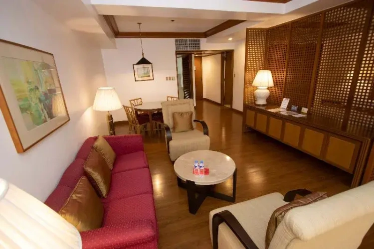 Standard Suite