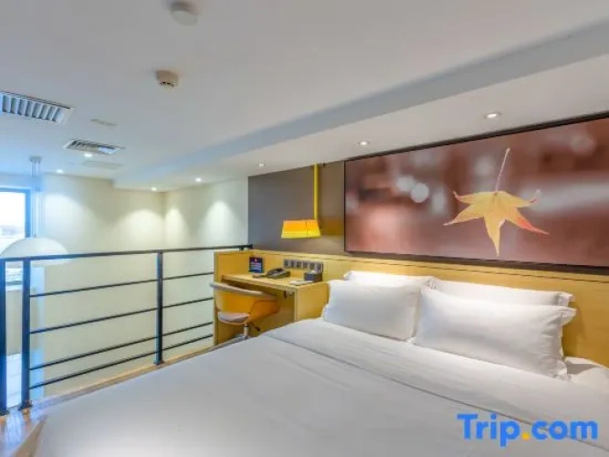 Deluxe Double Suite