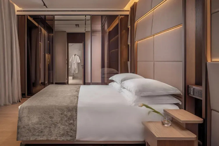 Amathus Residences