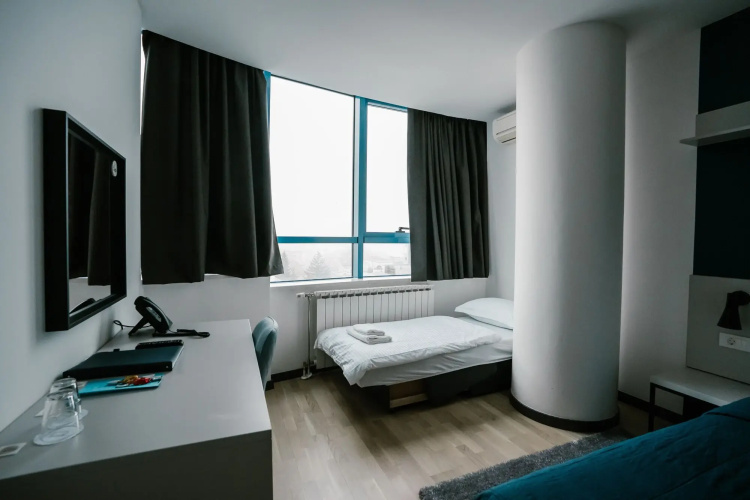 Hotel Blue