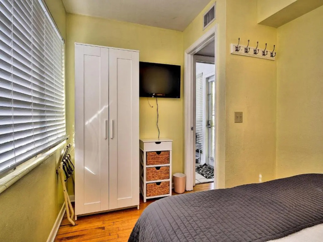 Palm Place 4- Royal Palm 621
