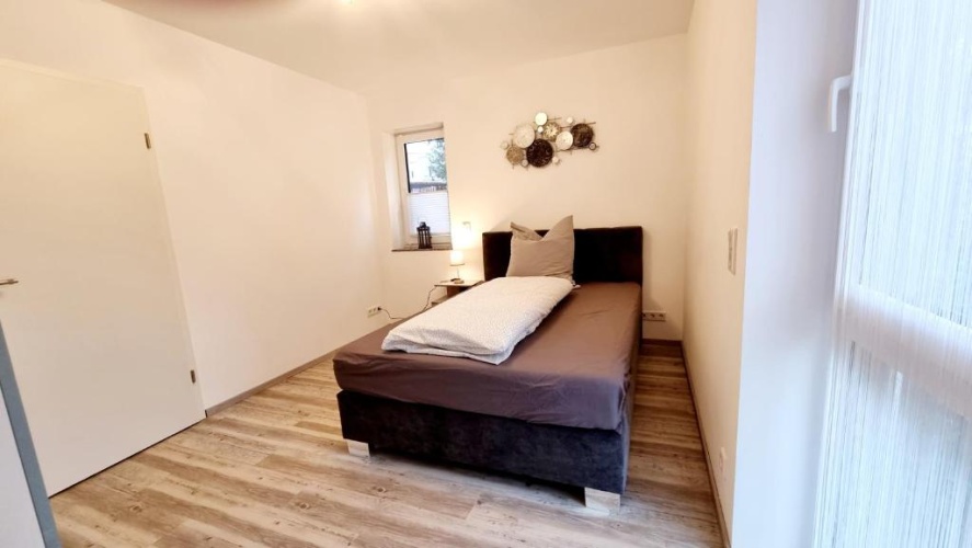 3 Bedrooms Apartment