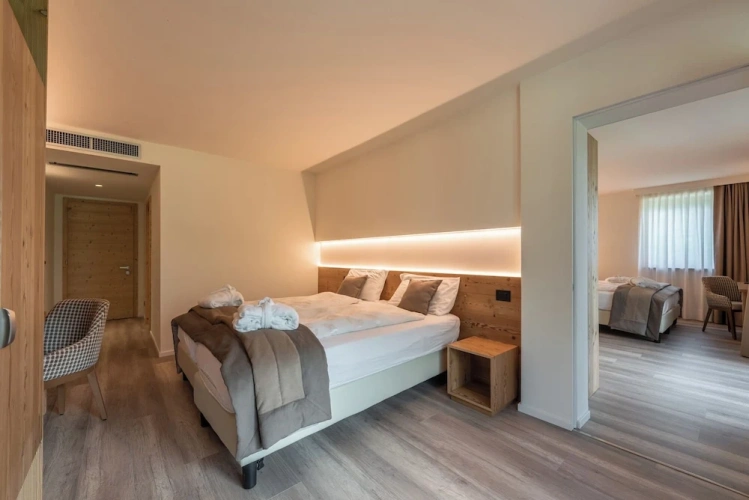 2 Bedrooms Deluxe Quadruple room