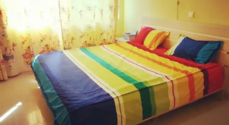 Sanya Rainbow Footprint Guesthouse