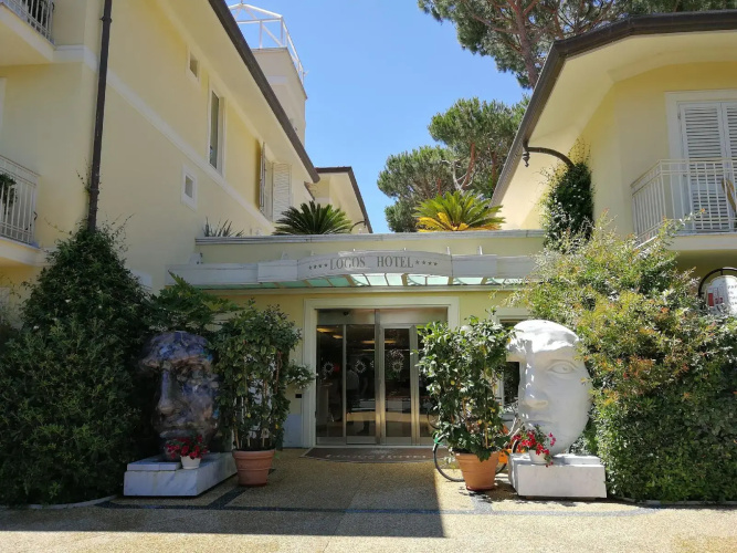 JR Resort Logos Forte dei Marmi