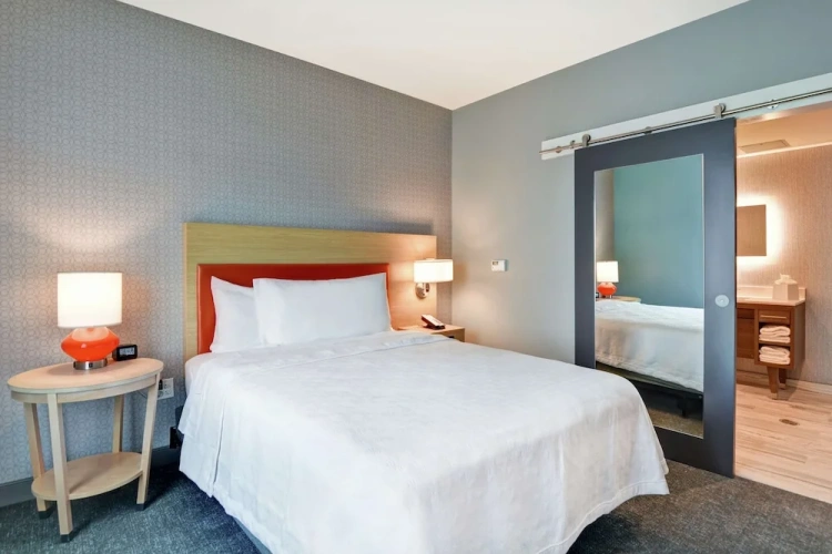 1 Bedroom Suite