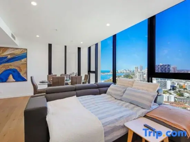 2 Bedrooms Suite
