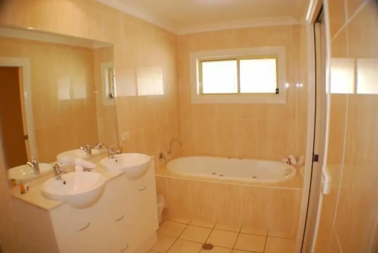 Deluxe Double Suite