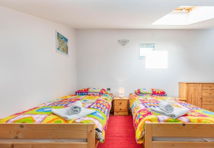 3 Bedrooms Apartment with balcony