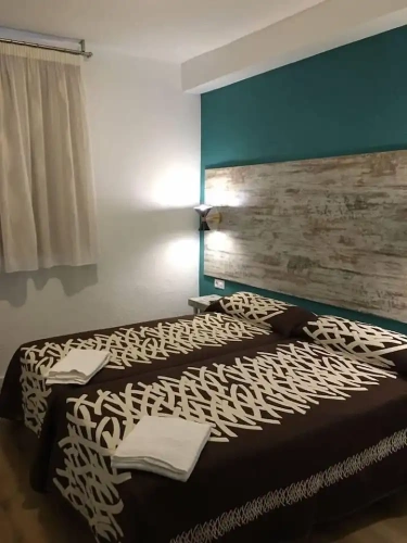 Standard Twin room with city view