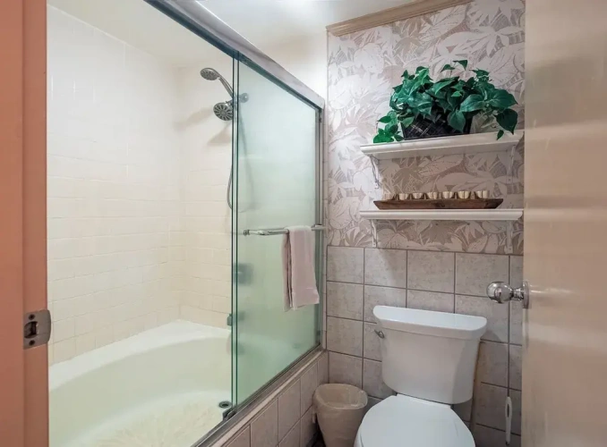 Standard Double room with partial ocean view