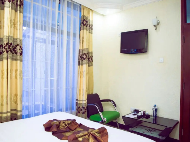 Best Point Hotel