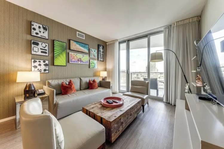 Luxe Condo w/ Hallandale Beach Oceanfront View!
