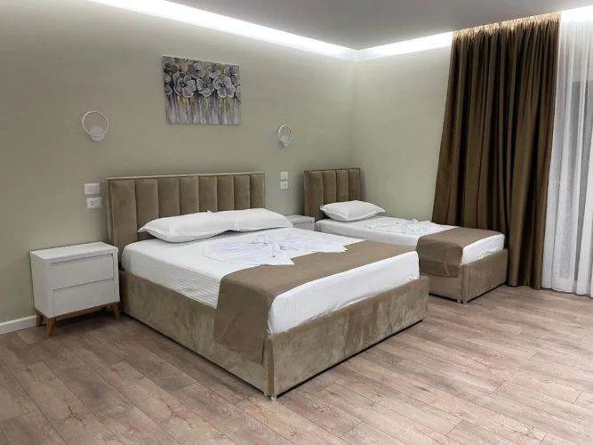 Adria Hotel