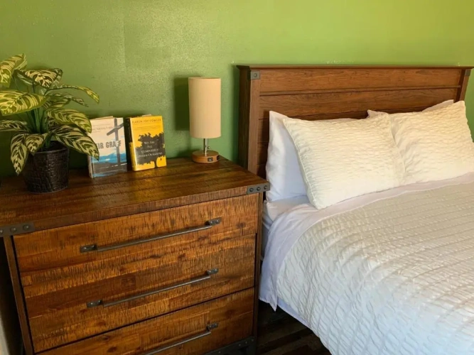 2 Bedrooms Apartment