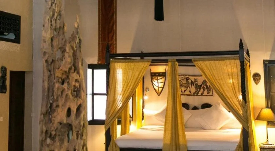 Lodge K Hotel & Spa