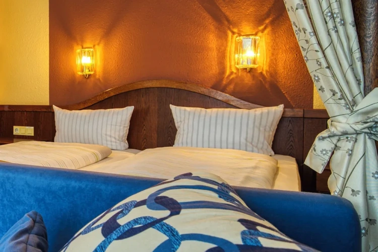 Grand Twin room with balcony