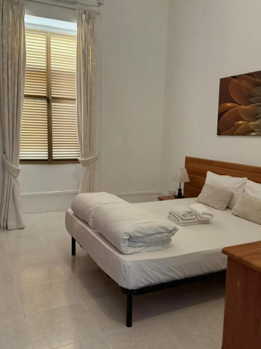 FAC - One bedroom apartment