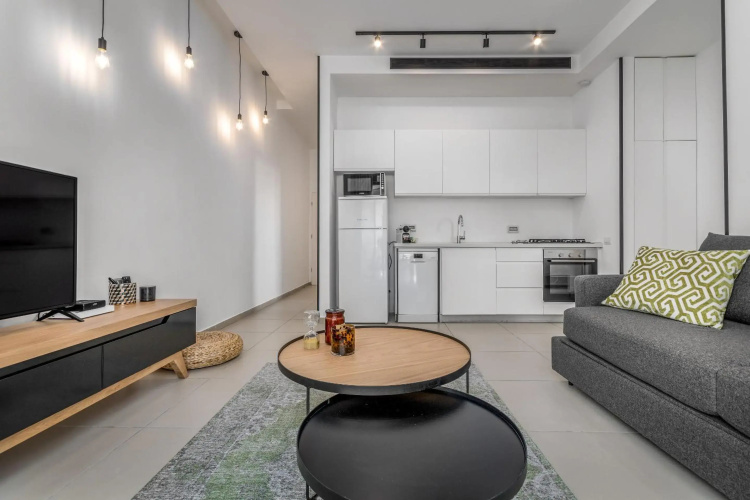 Ben Gurion Area - Modern 2 BDR with balcony