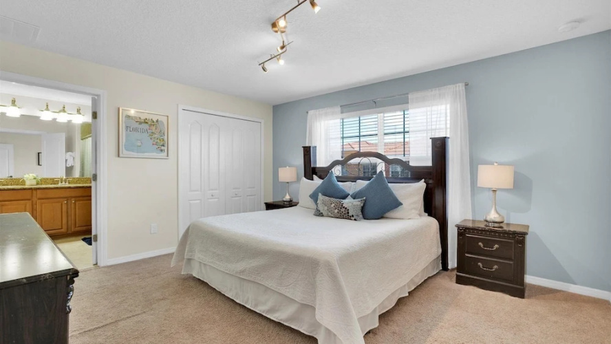 8959 California Palm rd