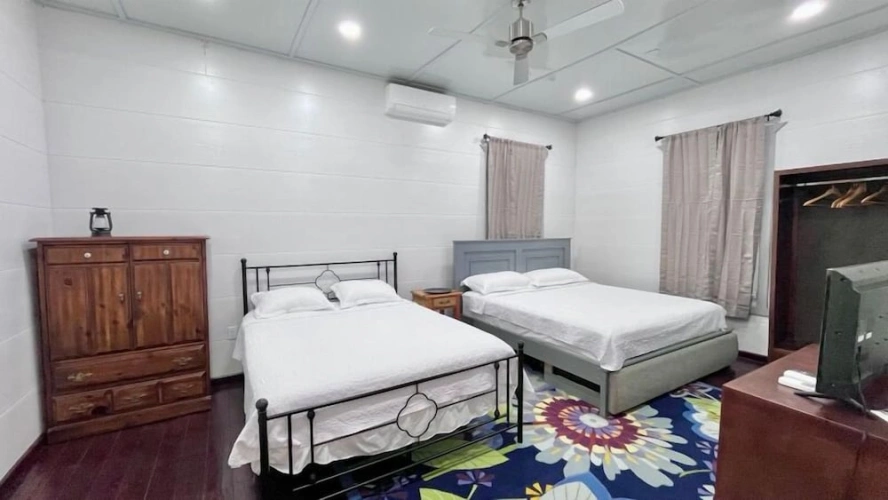1 Bedroom Family Suite with partial sea view