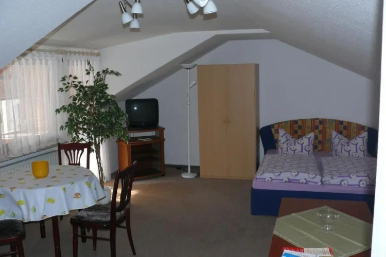 Standard Quadruple room with balcony