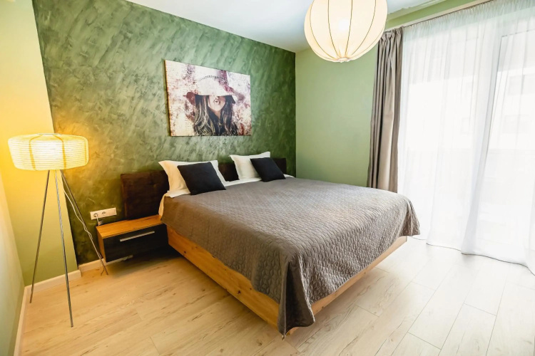 Alice apartment