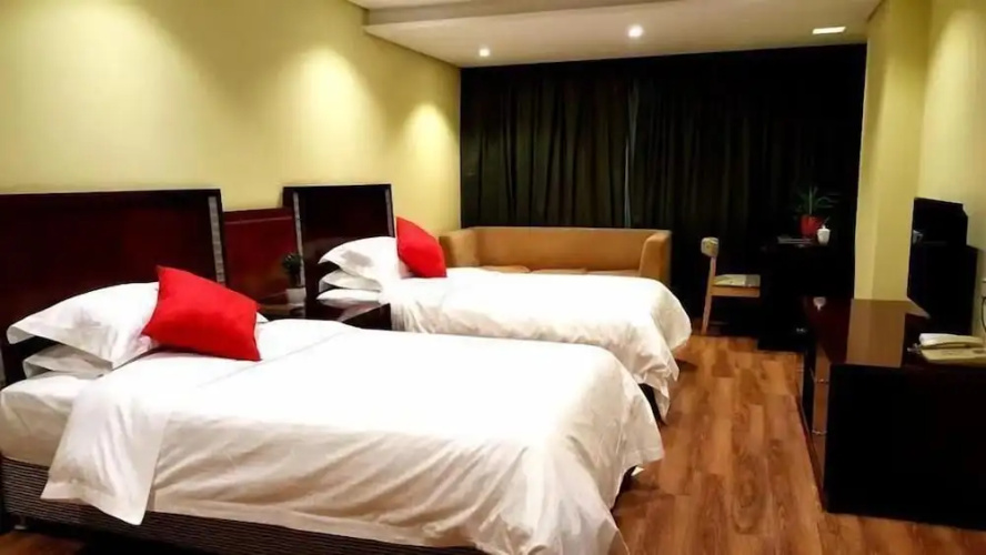 Dongfang Hotel