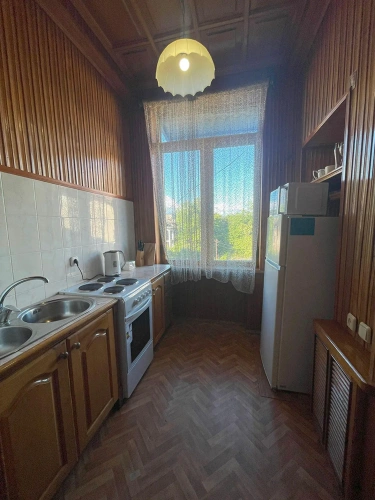 3 Bedrooms Apartment