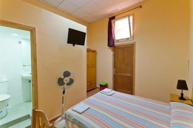 1 Bedroom Standard Twin room