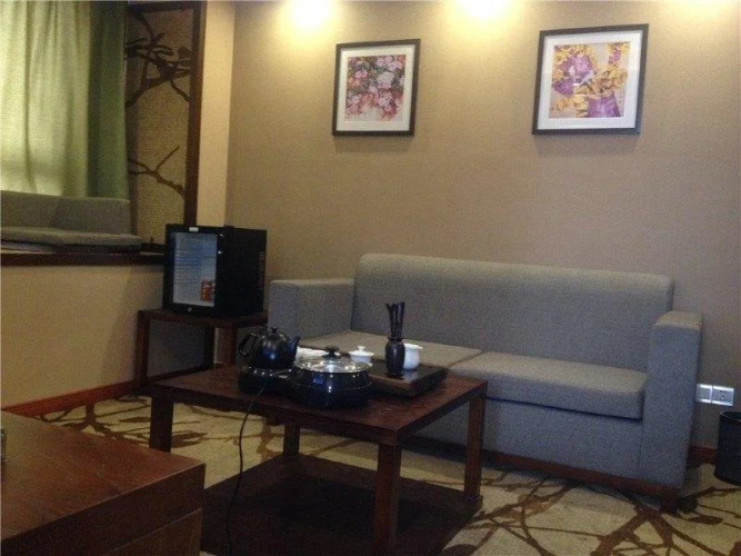 Simaier Jingya Hotel