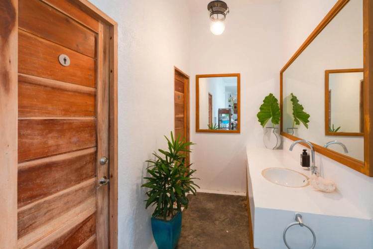 Hop Hostel
