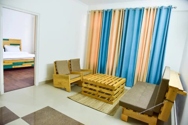 Spangle Heights Suits & Residences
